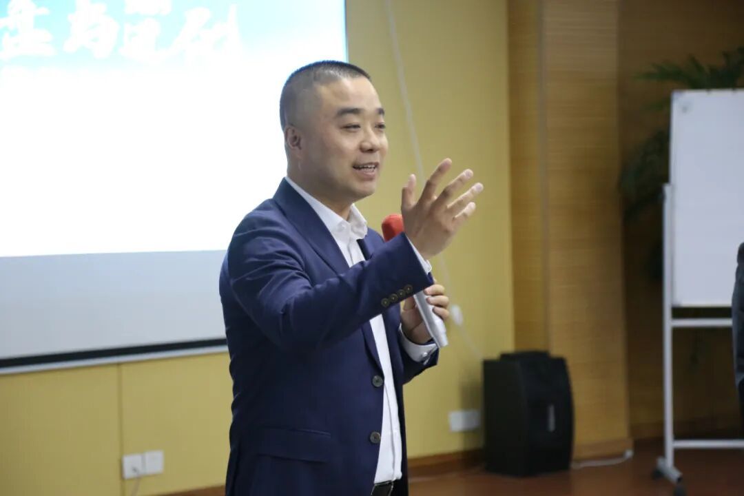 復盤與進化：解碼人力資源新戰略！